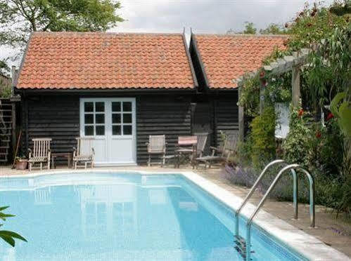Riverside Cottage Wattisham Екстер'єр фото